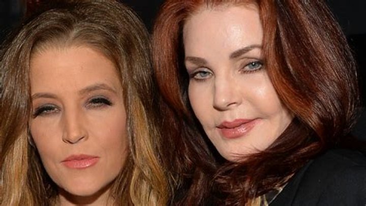 Lisa Marie Presley with her third spouse, Nicolas Cage Lisa marie