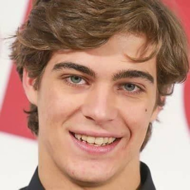 Lorenzo Zurzolo Bio, Wiki, Age, Height, Parents, and Net Worth