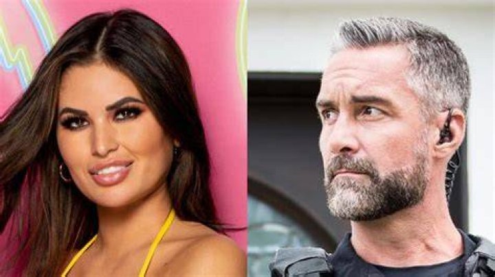 Love Island Kierstan Shows Off New Boyfriend Actor Jay Harrington