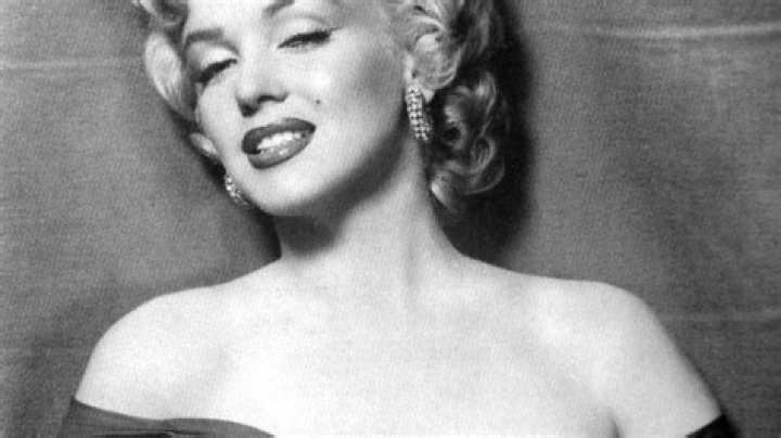 Marilyn Monroe's JFK phone call haunted Jackie Kennedy years after star