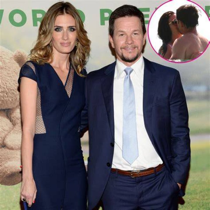 Mark Wahlberg Split from Wife Who Made Him Trust Love after 1ST Kid&rsquo;s