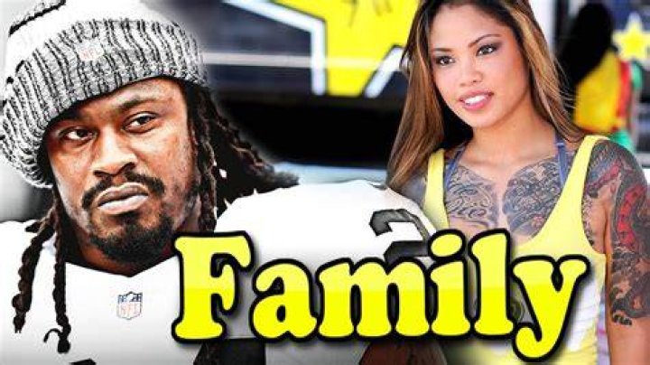 Marshawn Lynch Wife Relationship Timeline With Charmaine Glock