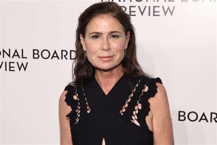 Maura Tierney Net Worth in 2023 Wiki, Age, Weight and Height