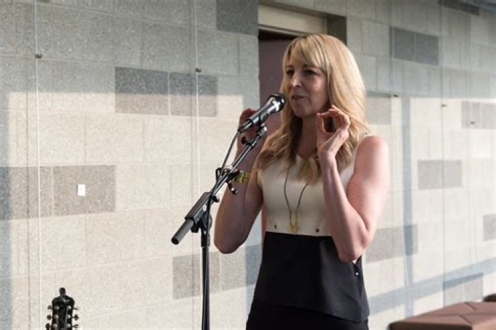 McKAJR2013_1B7A6677.jpg (Christine) McKinley, Author/Artis&hellip; Flickr