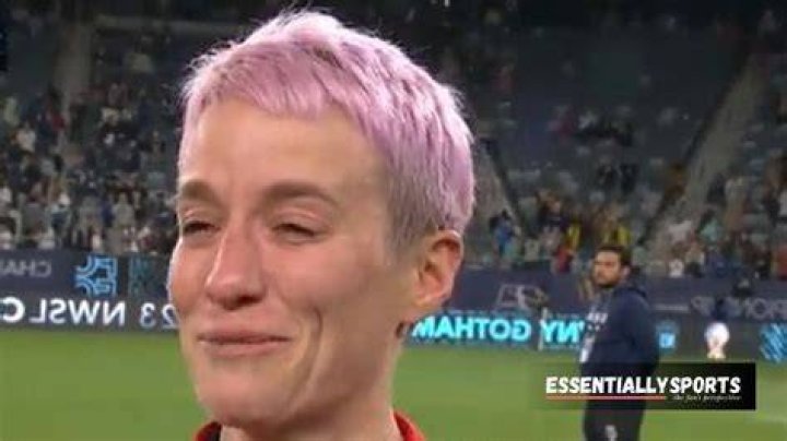 Megan Rapinoe tears achilles tendon. Lol..