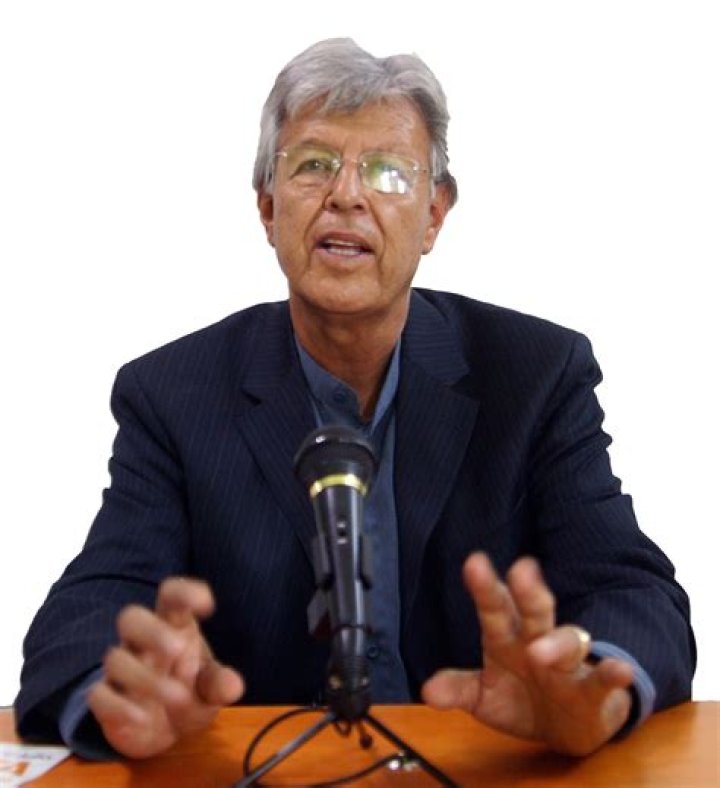 Muleros Blog Radio Entrevista con el Dr. Francisco Soto candidato de