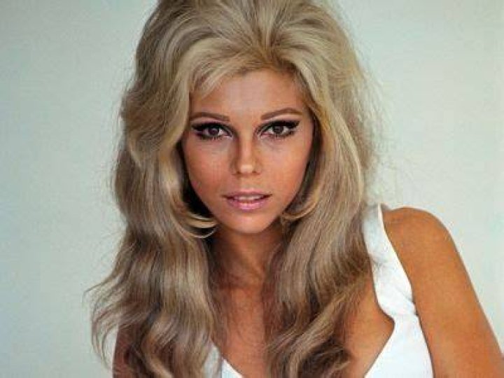 Nancy Sinatra Singer, Actress, Biography, & Facts Britannica