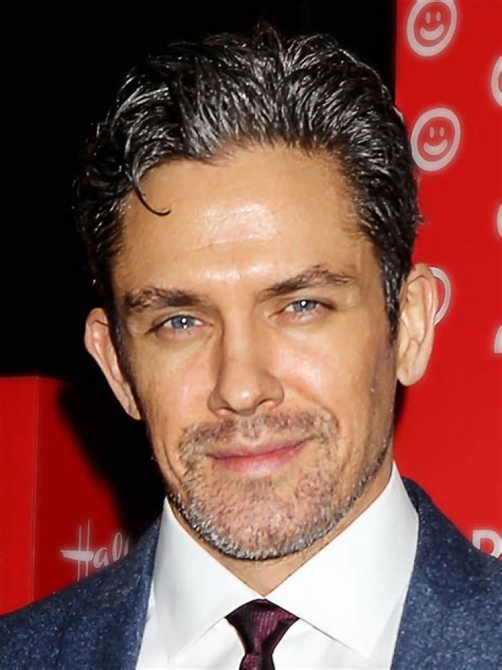 Neal Bledsoe