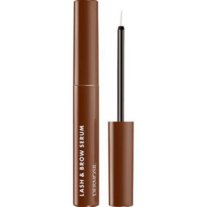 NEU LASH BROW SERUM von Sara Pavo — SARA PAVO COSMETICS Dein