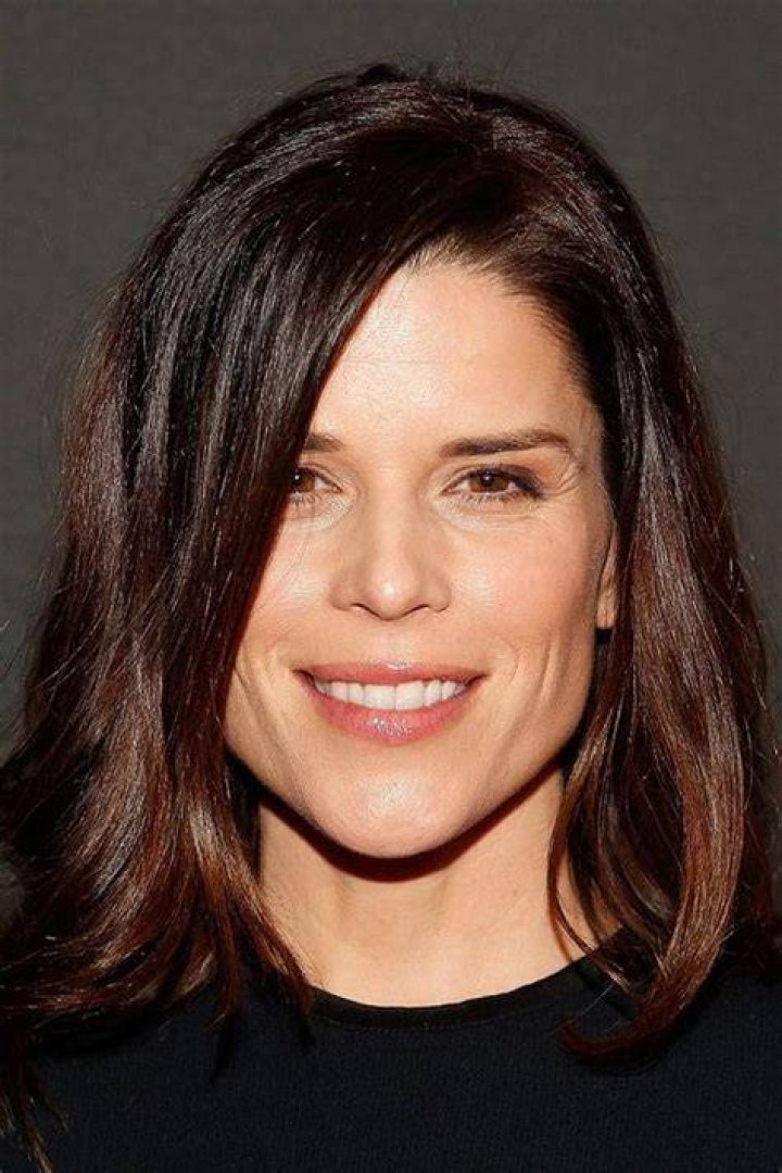 Neve Adrianne Campbell (born October 3, 1973) is a Canadian actress