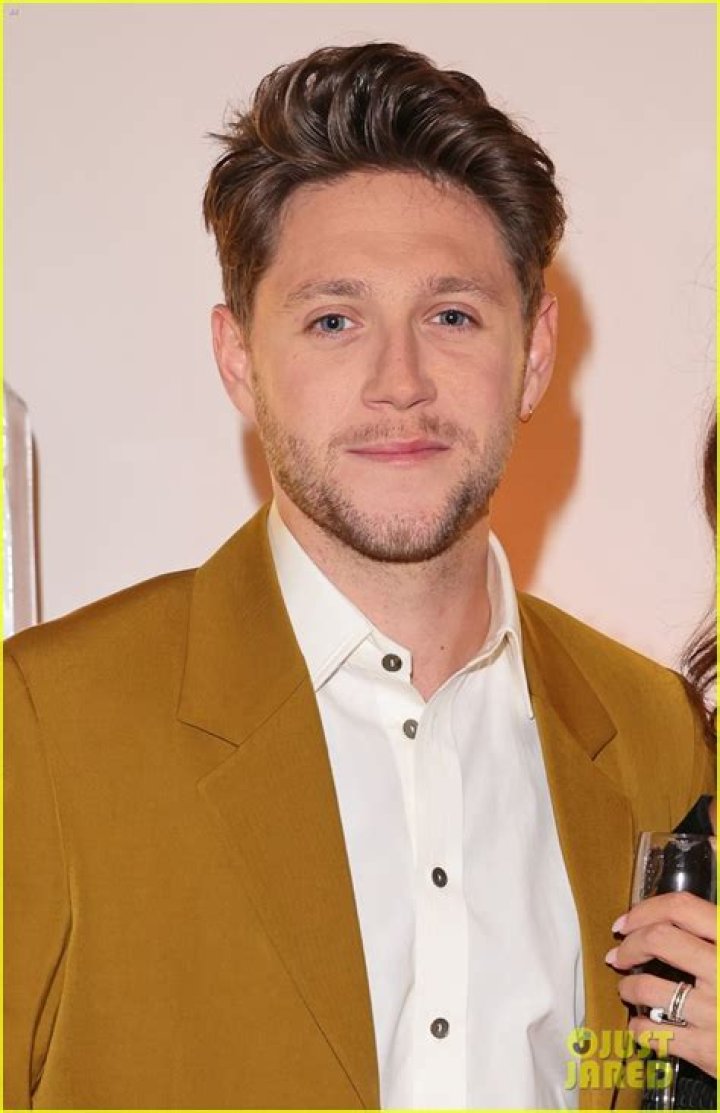 Niall Horan Makes First Public Appearance with Amelia Woolley at His