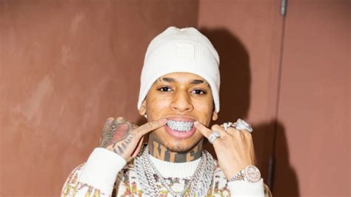 NLE Choppa Implies He’d Have a Threesome With Saweetie and His
