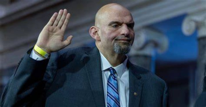 Painful to Watch John Fetterman Looks Completely Lost in First Moments