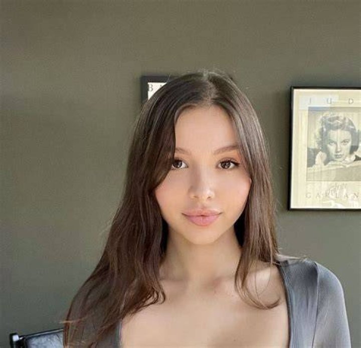 Pin on Beautiful Sophie Mudd