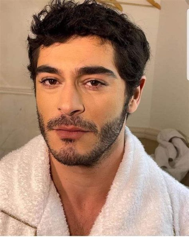 Pin on Burak Deniz and Hande Er&ccedil;el