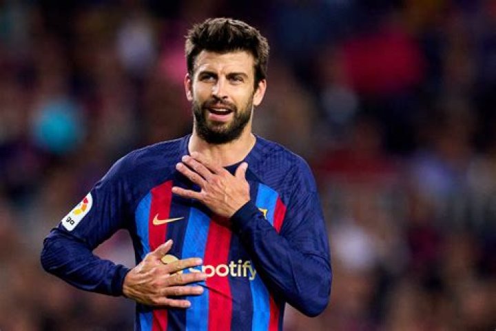 Pique's new girlfriend Clara Chia has a dark and shameful secret