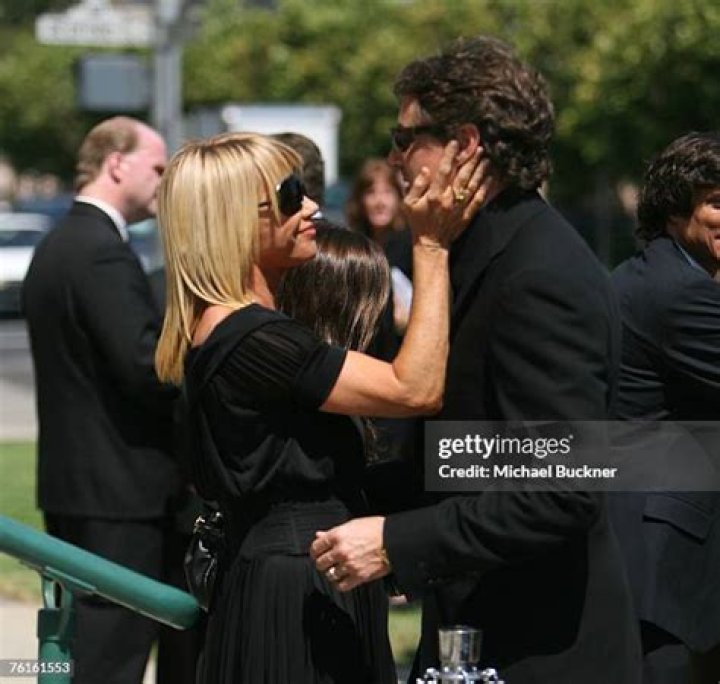 Public Funeral Legendary Actress Suzanne Somers Funeral & Touching