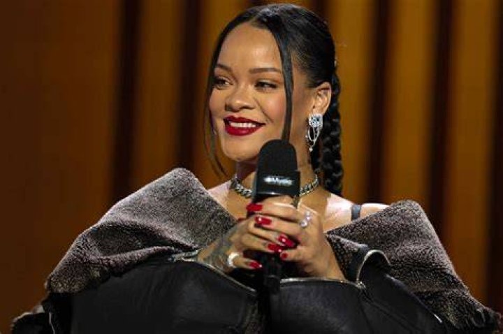 Rihanna speaks out on discrimination "Racism is alive everywhere"