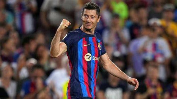 Robert Lewandowski นักฟุตบอลดังจากโปแลนด์ ร่วมลงทุนในบริษัทเกมเพื่อ