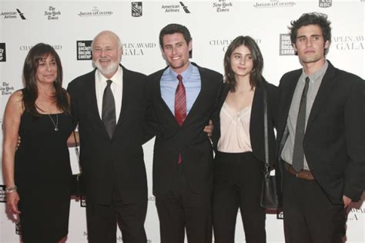 Romance Problems Wherein Rob Reiner’s Kid Tells Us She Hasn’t Seen