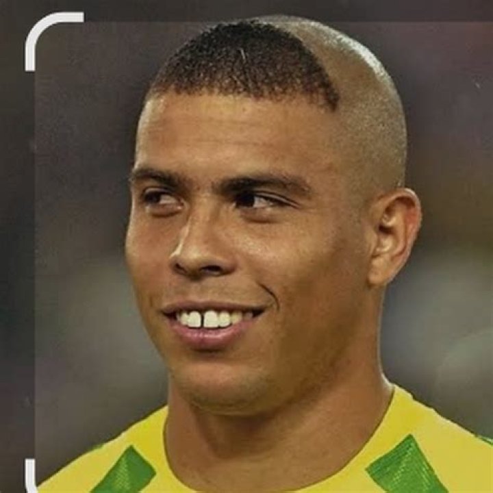 Ronaldo R9 YouTube