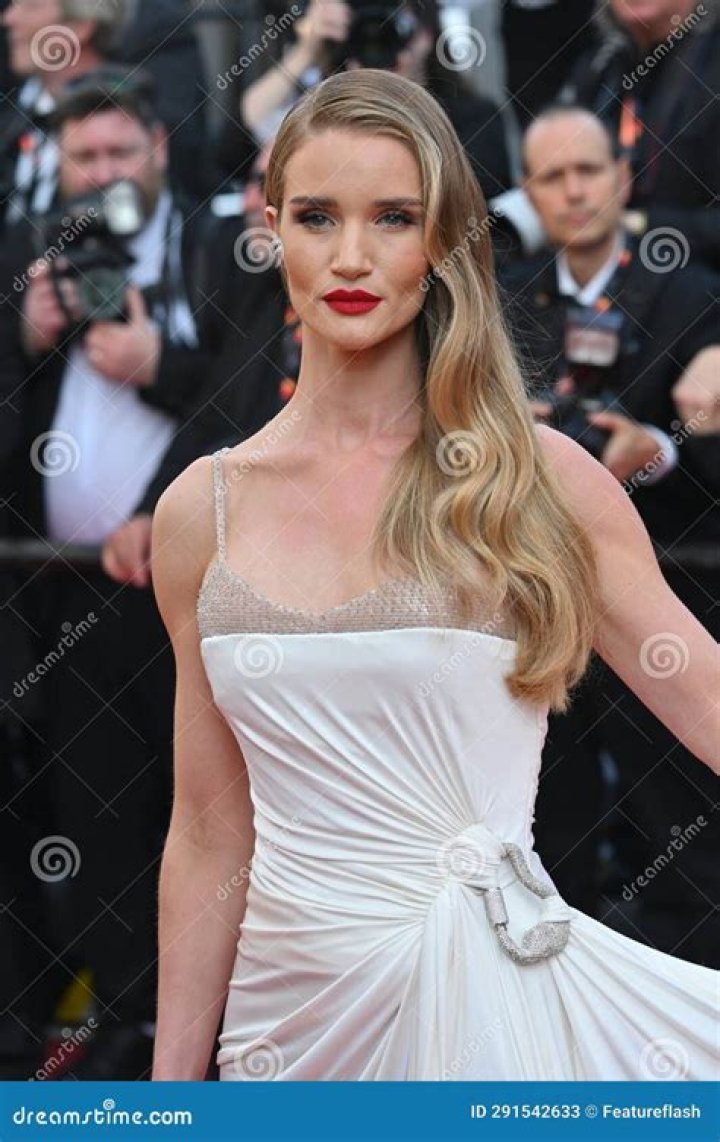 ROSIE HUNTINGTONWHITELEY at Amfar’s 23rd Cinema Against Aids Gala in