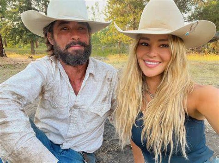 Ryan Bingham y la exmujer Anna Axster estuvieron casados durante 12 años