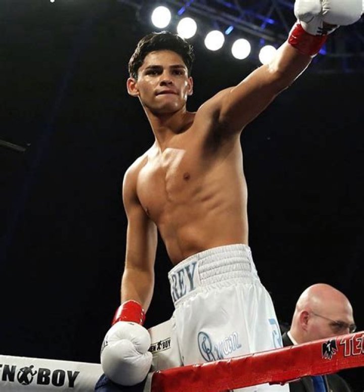 Ryan Garcia, angelic boxer, risks his undefeated record tonight