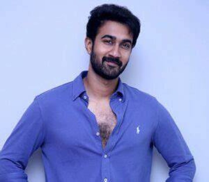 Santosh Shobhan Wiki, Age, Girlfriend, Family, Biography & More WikiBio