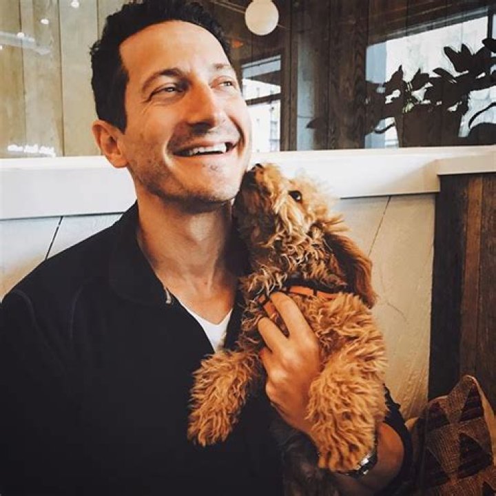 Sasha Roiz(mrsasharoiz) &bull; Instagram写真と動画 Grimm cast, Grimm series