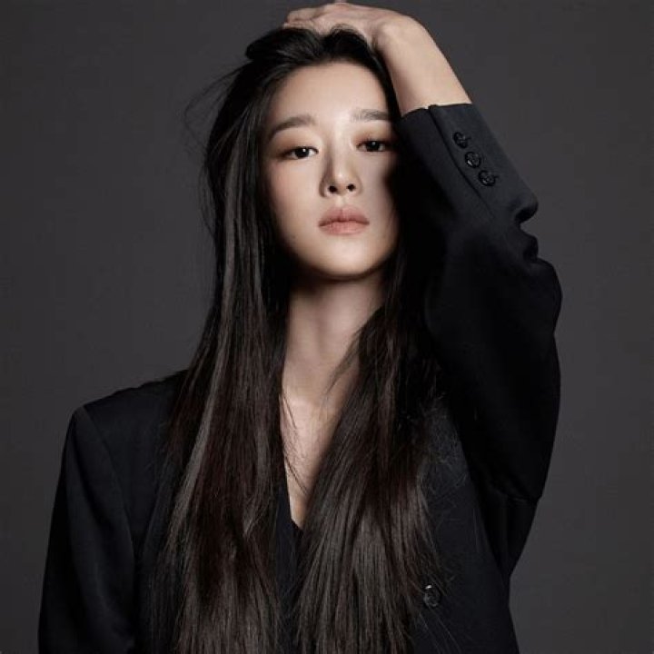 Seo Yeji Profile Images — The Movie Database (TMDb)