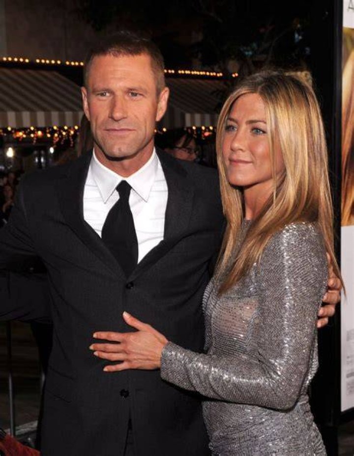 She stuck close to Aaron Eckhart at the Love Happens premiere in LA