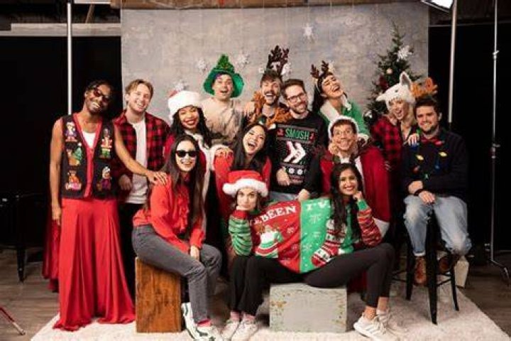 Smosh Under The Mistletoe Had Serious Potential, Fell Short Review