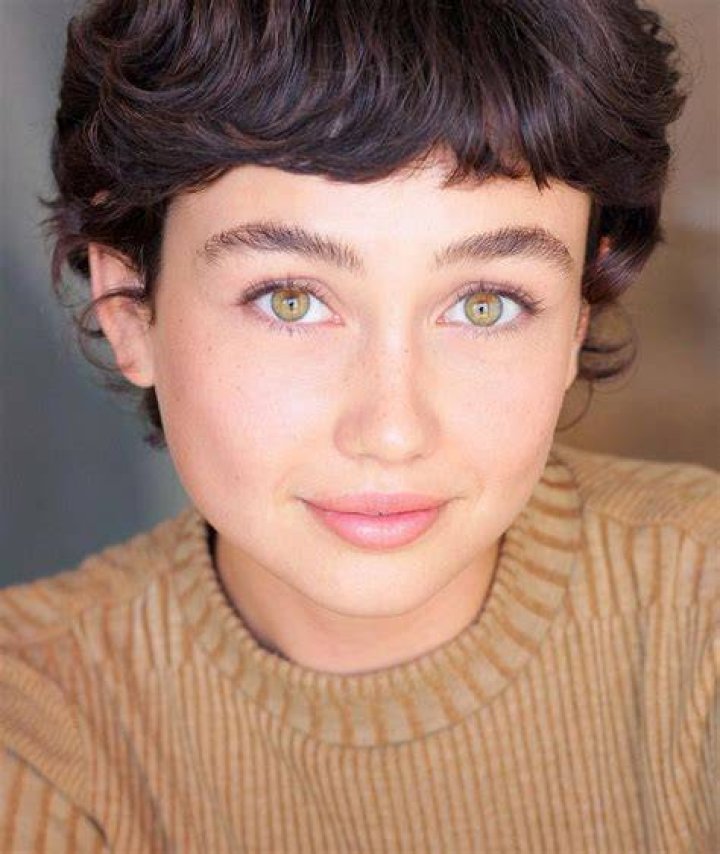 Sydney Chandler Movies, Bio and Lists on MUBI