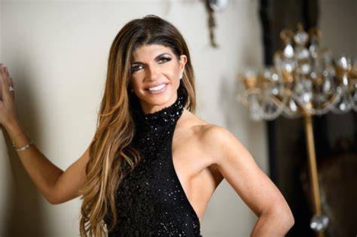 Teresa Giudice's Daughter Gia's New House at College Moving Day The