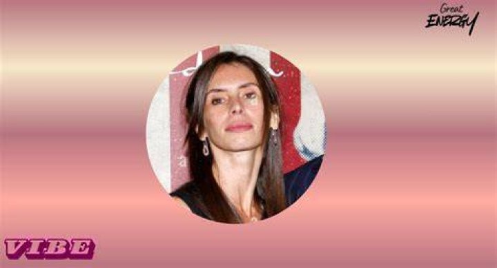 Tharita Cesaroni age, net worth,wiki, bio, who is Dermot Mulroney’s
