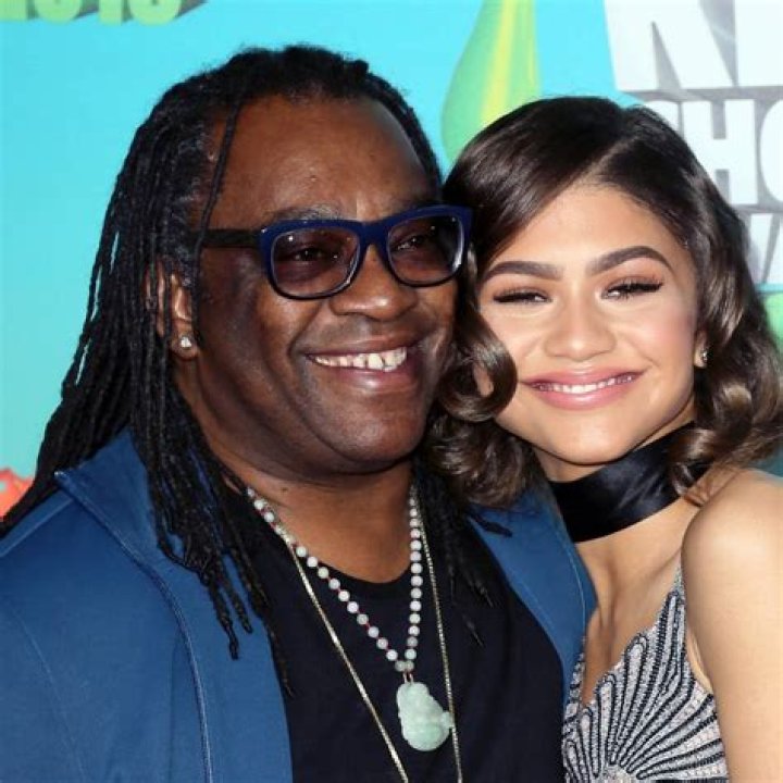 The Best 11 Zendaya Parents Siblings Food Affair vrogue.co