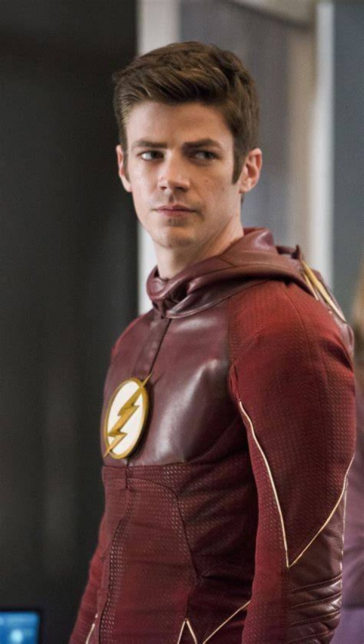 THE FLASH Actor Grant Gustin to Star in Netflix Movie RESCUED