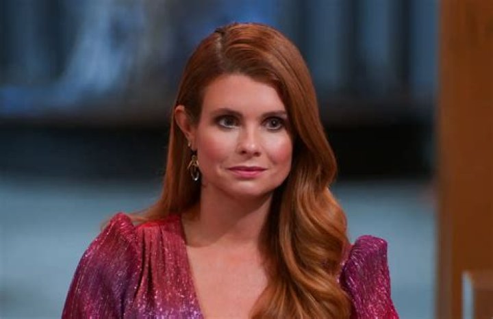 The Ultimatum host JoAnna Garcia Swisher Meet the star's husband and