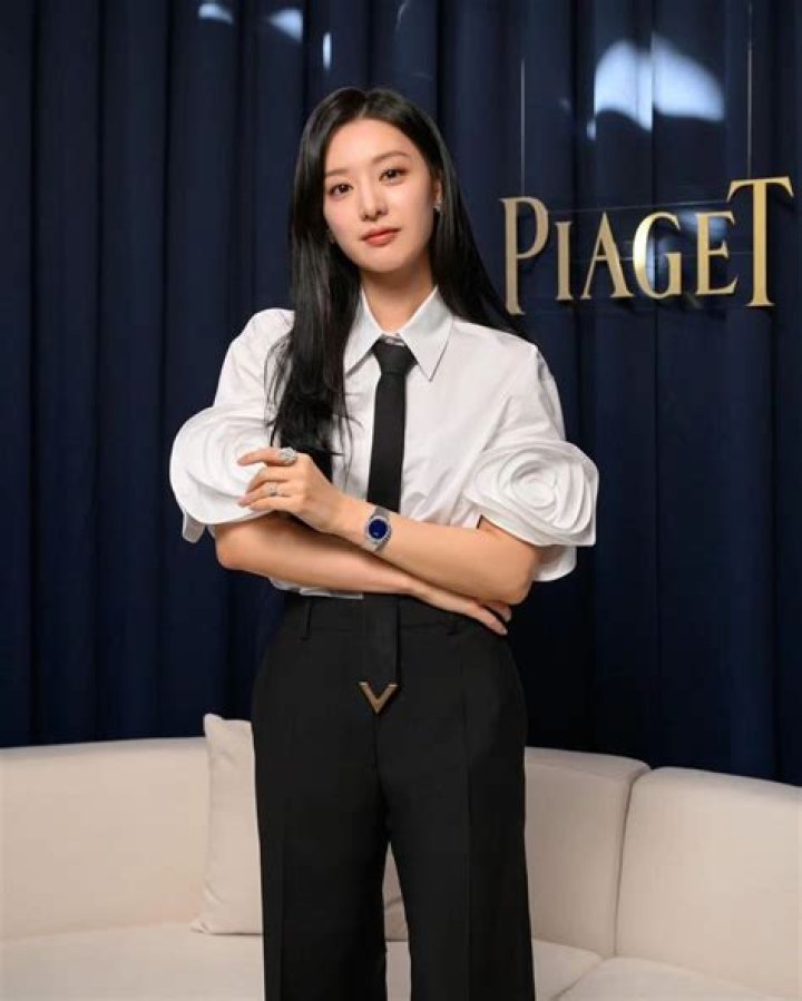 This Is What Kim Ji Won Looked Like Before She Got Famous