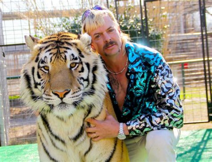 Tiger King zookeeper and Netflix star Erik Cowie dies aged 53 Evening