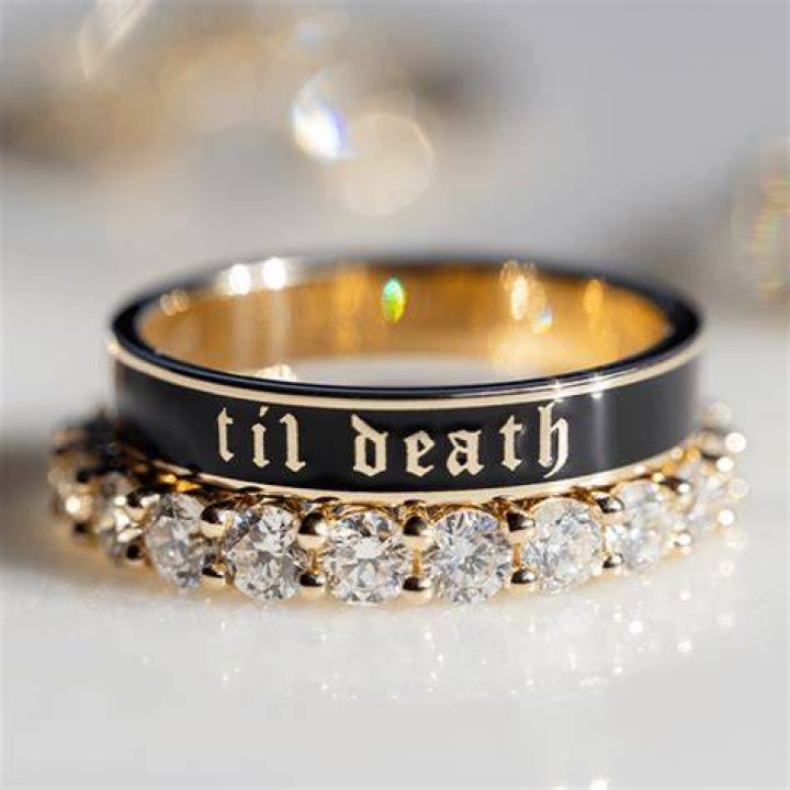 Til Death Black Enamel Band 4mm Marrow Fine