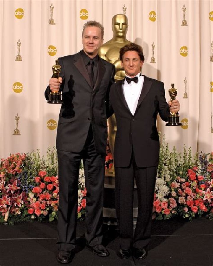 Tim Robbins Taille &ldquo;Tim Robbins Sa Taille Surprenante Expliqu&eacute;e