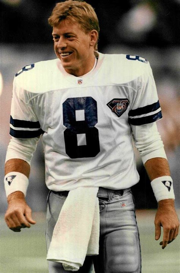 Troy Aikman What Is His Net Worth, Is He Gay or Married & Who Is The