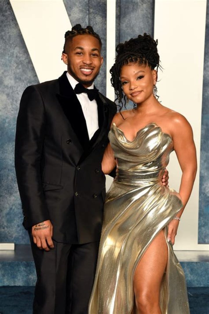 Who Is Halle Bailey Dating Now 2023? Boyfriend, Is She With Jonah Hauer