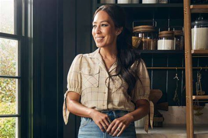 Who is Joanna Gaines? Bio Net Worth, Siblings, Kids, Parents Marriedline