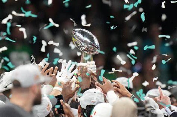 Who will win Super Bowl 2023? Picks, predictions, odds for Eagles vs