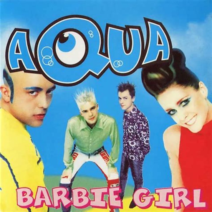 Willow Sings Barbie girl by Zaiaplayz