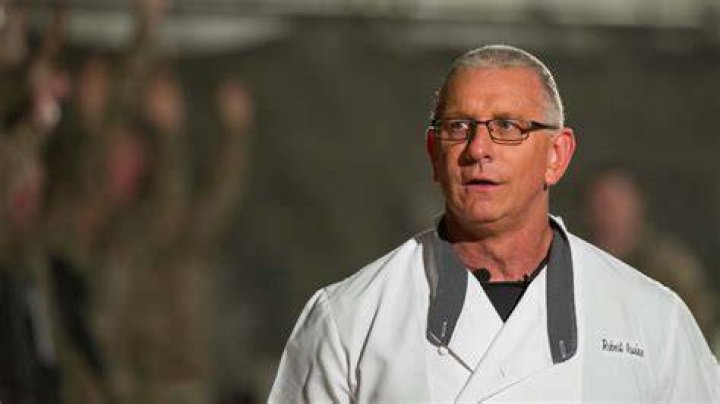 WorldClass Celebrity Chef Robert Irvine Develops Exquisite Menu for