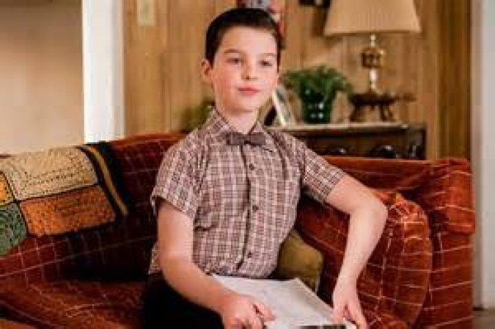 Young Sheldon Star Iain Armitage Gifted Jim Parsons An Ant Farm
